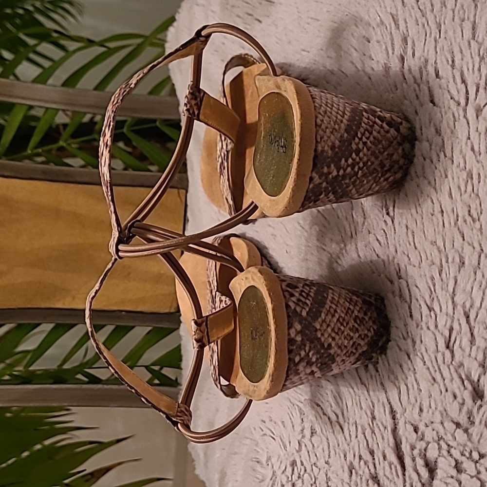 Python Print Wedge Sandals ❤️ - Picture 4 of 6